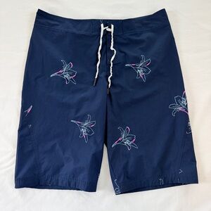 H&M Navy Blue Lily Flower Print Swim Trunks Mens Size L
